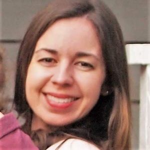 Meet your Posher, Alexia